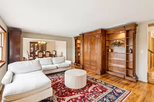 5 Linda Ct, Oyster Bay, NY 11771 - Photo 5