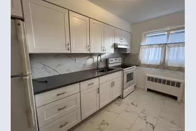 40 Firwood Rd #A, Port Washington, NY 11050 - Photo 7