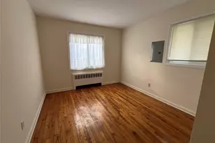 40 Firwood Rd, Port Washington, NY 11050 - Photo 5