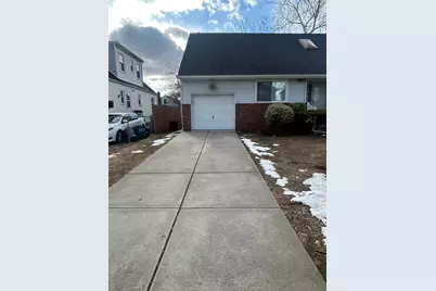 76-36 265th Street, Glen Oaks, NY 11040 - Photo 3