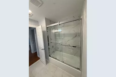 225 Norma Avenue, West Islip, NY 11795 - Photo 19