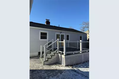 225 Norma Avenue, West Islip, NY 11795 - Photo 33