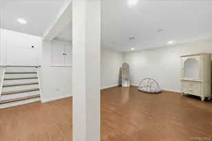 248 Bayview Ave, Massapequa, NY 11758 - Photo 25