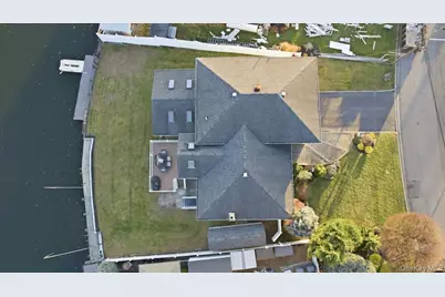 248 Bayview Avenue, Massapequa, NY 11758 - Photo 37