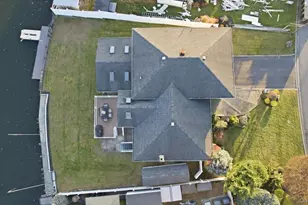 248 Bayview Ave, Massapequa, NY 11758 - Photo 37