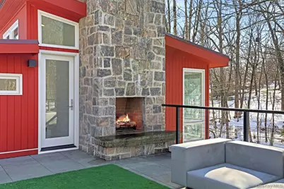 150 N Healy Avenue, Hartsdale, NY 10530 - Photo 41