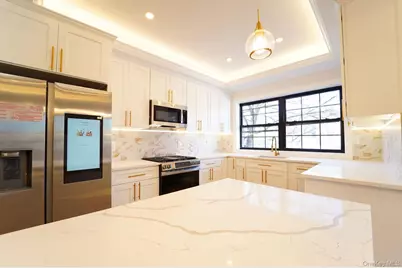 13016 227 Street, Springfield Gardens, NY 11413 - Photo 3