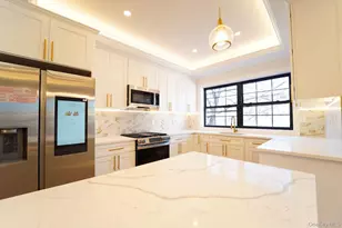 130-16 227th St, Springfield Gardens, NY 11413 - Photo 3