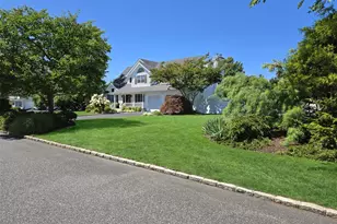 11 Simpson Gate, Manorville, NY 11949 - Photo 3