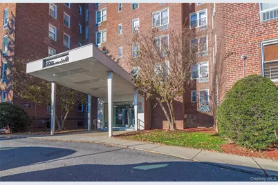 125 Bronx River Road #2E, Yonkers, NY 10704 - Photo 1