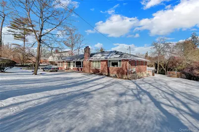 140 Long Drive, Hempstead, NY 11550 - Photo 35