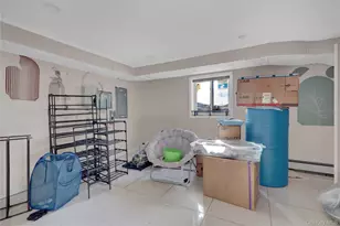 140 Long Dr, Hempstead, NY 11550 - Photo 27