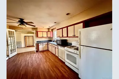 26 N Swezeytown Road, Middle Island, NY 11953 - Photo 7