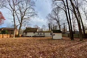 26 N Swezeytown Rd, Middle Island, NY 11953 - Photo 27