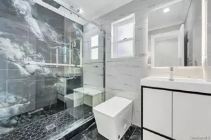 41 Perry St, Hempstead, NY 11550 - Photo 11