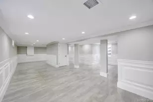 41 Perry St, Hempstead, NY 11550 - Photo 25