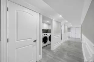 41 Perry St, Hempstead, NY 11550 - Photo 29