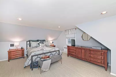 257 Melville Road, South Huntington, NY 11746 - Photo 19