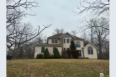 5 Lea Court, Pomona, NY 10970 - Photo 1