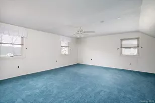 1691 Lehigh Rd, Wantagh, NY 11793 - Photo 15