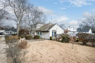 1691 Lehigh Road, Wantagh, NY 11793 - Photo 3