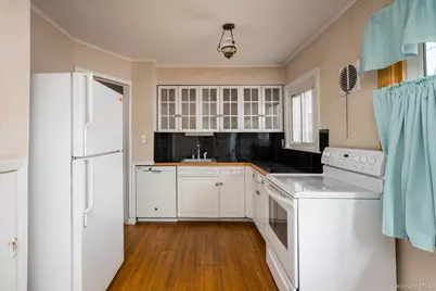 1691 Lehigh Road, Wantagh, NY 11793 - Photo 9