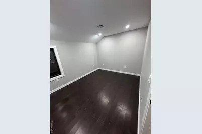 16720 140th Avenue, Jamaica, NY 11434 - Photo 5