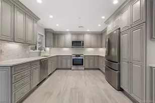 339 Halbert Dr, Holbrook, NY 11741 - Photo 11