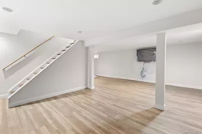 339 Halbert Drive, Holbrook, NY 11741 - Photo 19