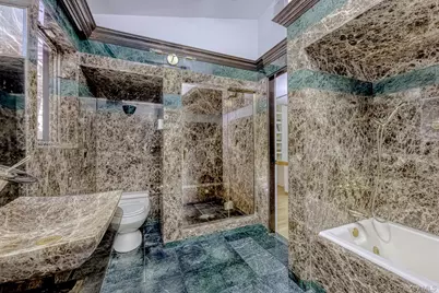 4 Hilltop Place, Monsey, NY 10952 - Photo 23