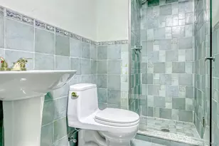 4 Hilltop Pl, Monsey, NY 10952 - Photo 17
