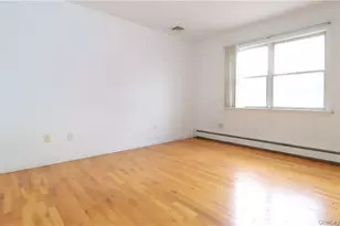 1078 Midland Ave, Bronxville, NY 10708 - Photo 11