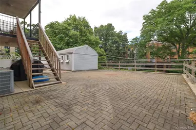 1078 Midland Avenue, Bronxville, NY 10708 - Photo 17