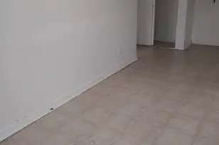 88-29 Pontiac St, Queens Village, NY 11427 - Photo 5