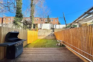 42-27 214th Pl, Bayside, NY 11361 - Photo 21