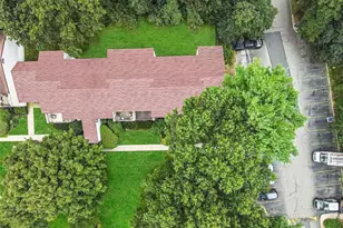 31 Richmond Blvd, Ronkonkoma, NY 11779 - Photo 15