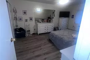 31 Richmond Blvd, Ronkonkoma, NY 11779 - Photo 9