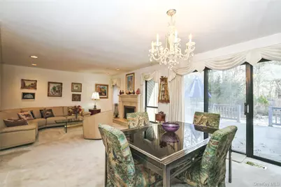 33 Club House Court #33, Jericho, NY 11753 - Photo 19