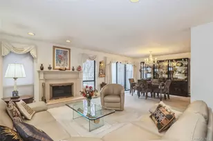 33 Club House Ct, Jericho, NY 11753 - Photo 17