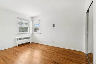 616 Duke St, Westbury, NY 11590 - Photo 9