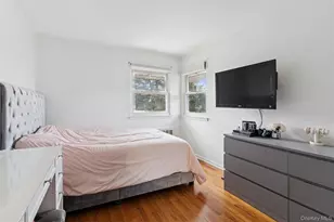 616 Duke St, Westbury, NY 11590 - Photo 11