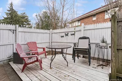 616 Duke Street, Westbury, NY 11590 - Photo 23