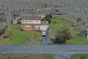 189 Beaver Dr, Mastic Beach, NY 11951 - Photo 35