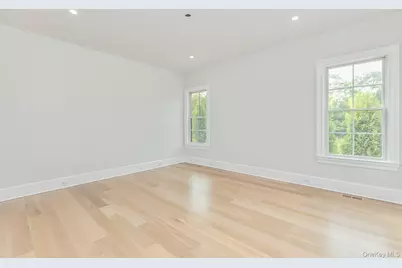 66 Peters Lane, Westhampton Beach, NY 11978 - Photo 19