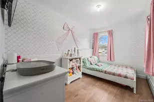 64 Nehring Ave, Babylon, NY 11702 - Photo 13