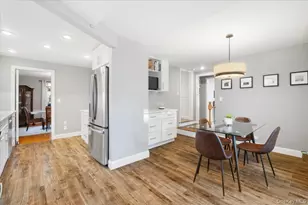 12 Stoneleigh Close, Scarsdale, NY 10583 - Photo 11