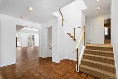 3 Runyon Place, Scarsdale, NY 10583 - Photo 11