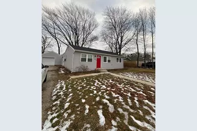 855 Meade Avenue, Bellport, NY 11713 - Photo 1