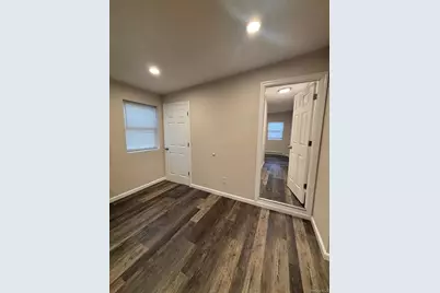 855 Meade Avenue, Bellport, NY 11713 - Photo 5