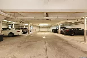 15 Hill Park Ave, Great Neck, NY 11021 - Photo 17